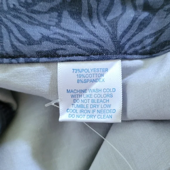 Southern Tide🐟 Printed Performance Collection Shorts - NWT - Picture 7 of 14